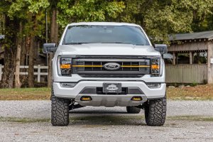 Ford F-150 Suspension Lift Kit - Rough Country - 2.5-inch Leveling Kit - Silver - '21-'25